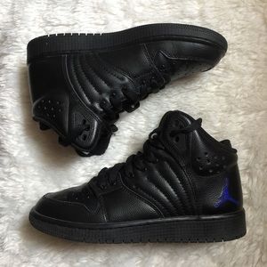 Black Basketball Jordan sneakers